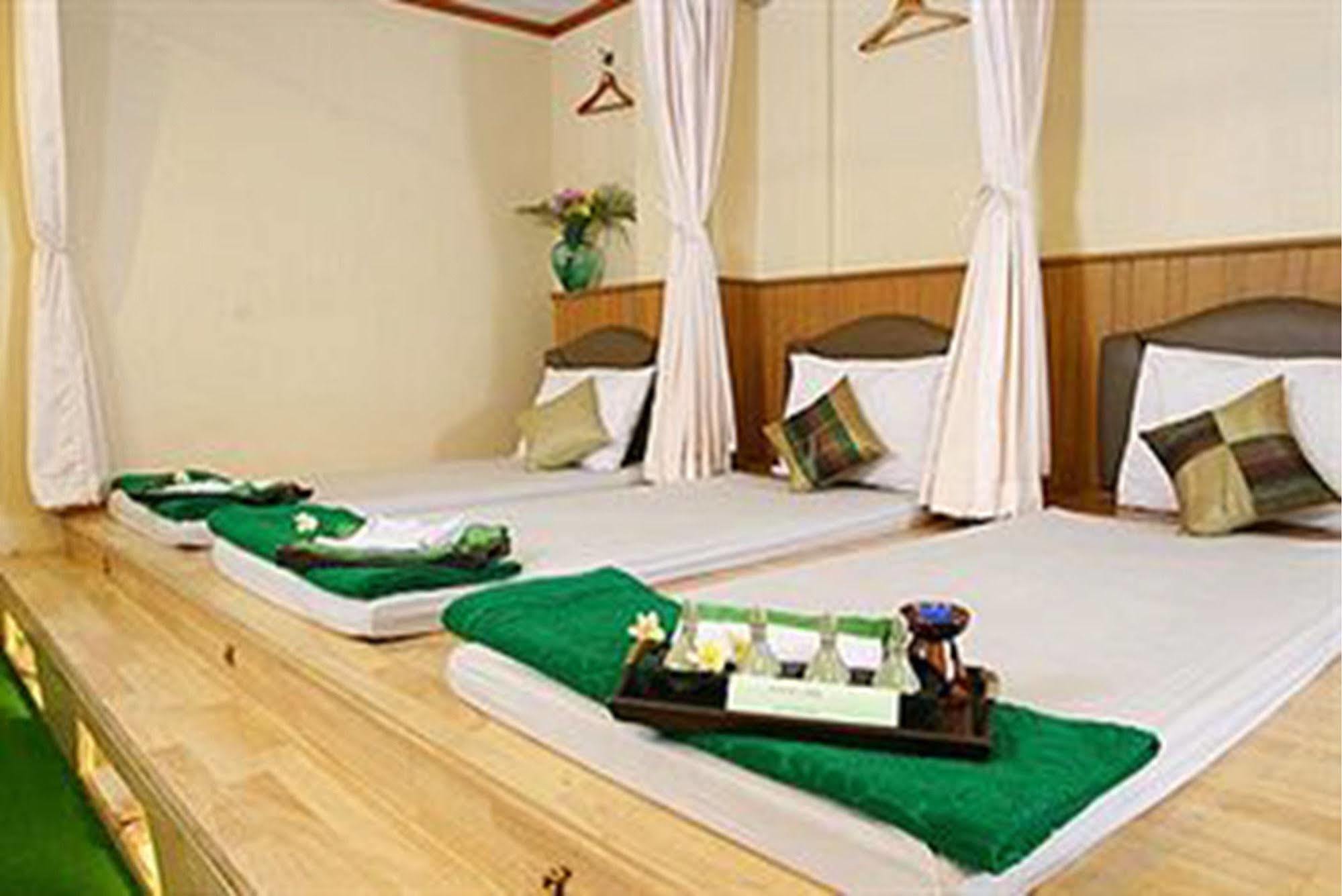 Penginapan Street Inn, Bangkok